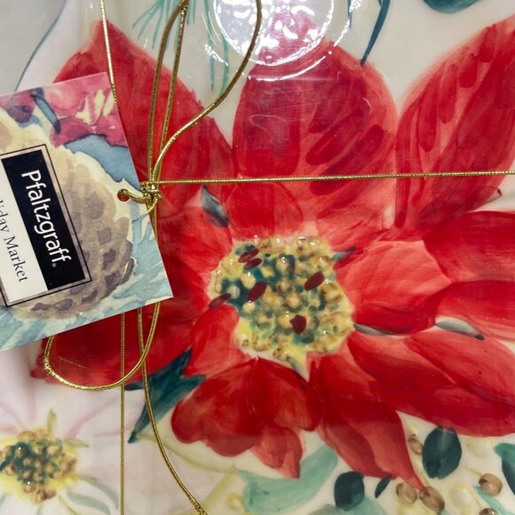 Pfaltzgraff Holiday Market Poinsettia & Pinecone 2-Piece Ceramic Hostess Serving - Picture 3 of 12